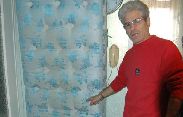 Sfrattato minaccia di accamparsi davanti al Comune