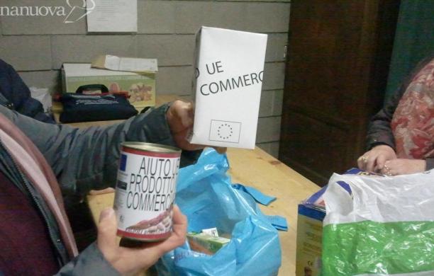 Nuovi poveri. A Collegno aumentano i pacchi viveri