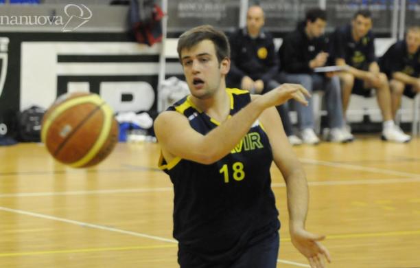 Basket, un derby pazzesco: l'Atlavir da -11 alla vittoria su Giaveno