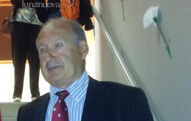 Il preside Antonio Gentile è sceso dalla cattedra