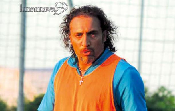 Stroncato in campo al debutto con la sua nuova squadra