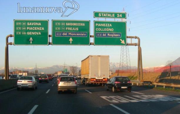 L'uomo travolto sulla tangenziale era un maghrebino