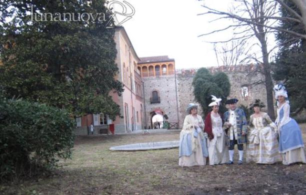 Il Castello Orsini ritorna alla città: una folla alla festa