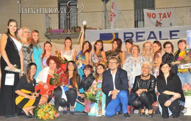 S.Ambrogio: Miss Meliga, Sara danza la nona