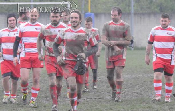 Rugby: gran rimonta del Rivoli nel fango di Volvera