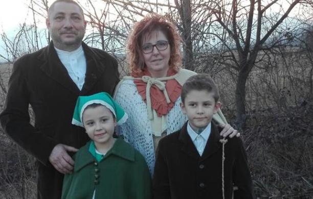Rivalta, una domenica con le maschere del Carlevé Dij Cit