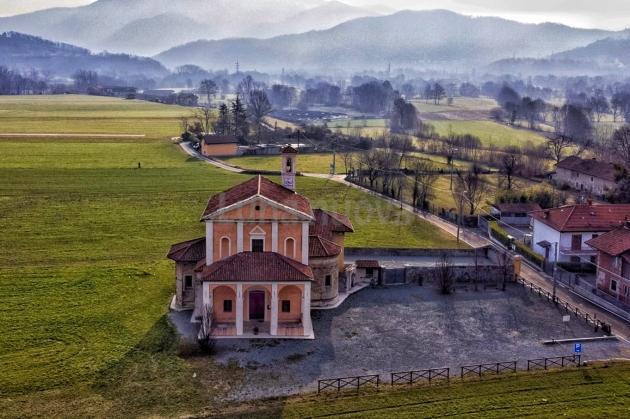 La cappella della Beata Vergine del Bussone (Foto Liliana Goncean)