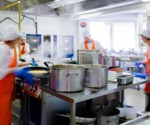 Grugliasco, nuovi assunti a Km0 per il centro cottura di Euroristorazione 