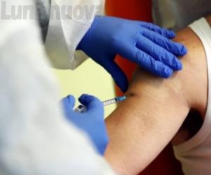 Vaccinazioni: &laquo;Serve fare chiarezza contro l&rsquo;allarmismo&raquo;