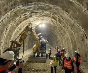 Rivoli, la metro punta verso piazza Martiri