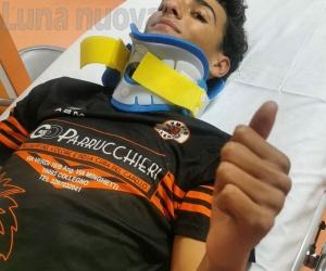 Collegno, sviene dopo uno scontro in campo: salvato dall'allenatore