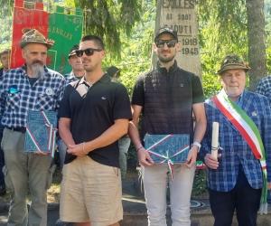 Nicolas e Lorenzo parlano di guerra insieme alle vittime belliche