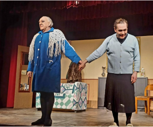 Sorelle serpenti: l&rsquo;agro-dolce sugo di Gianni Clementi
