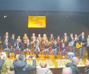 Caselette: un S.Abaco poliedrico con la filarmonica