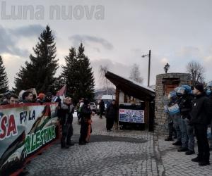 Idf in vacanza a Sauze d'Oulx, altra giornata di mobilitazione