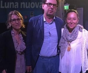 Omaggio teatrale alla "ragazza della scorta"