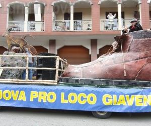 Giaveno, Carnevale record: nemmeno l&rsquo;acqua ha fermato la festa