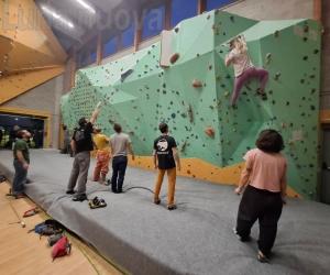 Caprie, "La Sosta Climb" torna in palestra: arrampicare si pu&ograve;