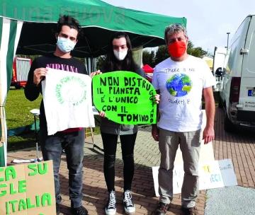Fridays for future: i ragazzi chiedono fatti per salvare il pianeta