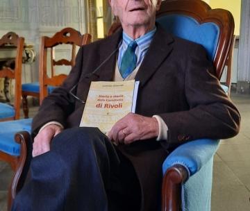 Nel saggio di Gianotti il senso di comunit&agrave; di Rivoli, la "citt&agrave; infinita"