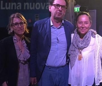 Omaggio teatrale alla &lsquo;ragazza della scorta&rsquo;