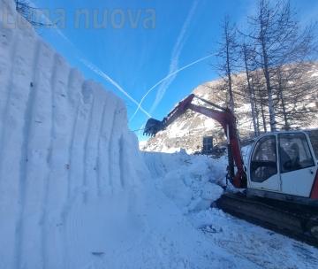 Moncenisio: via la valanga, ma la statale 25 per ora non riapre