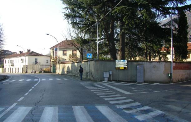 Via Pinerolo, dove si sono svolti i fatti