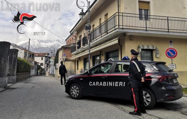I carabinieri durante i controlli a Coazze