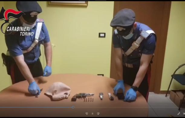 Rivoli, rapina in villa: gioielliere ferito ad un ginocchio