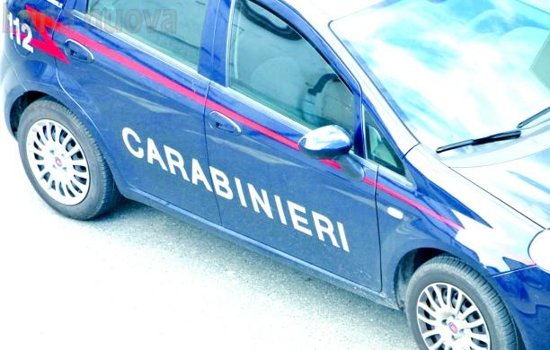 Orbassano, una fuga da film: speronano l&rsquo;auto dei carabinieri