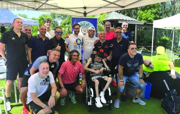 Gli Amici di Denis tornano ad accendere il Natale