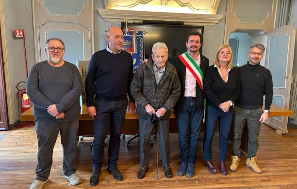 S.Antonino: festa in municipio per i 104 anni di Evasio Capra