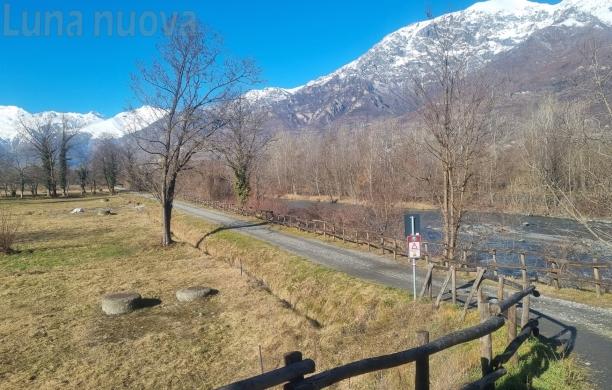 S.Giorio: un lungo argine contro le esondazioni della Dora