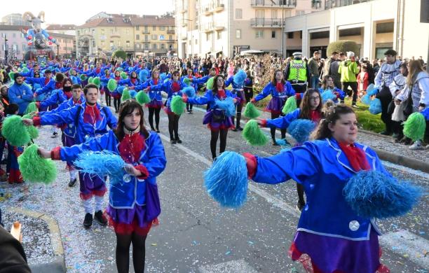 Rivoli, gran finale per il Carnevale delle due Province