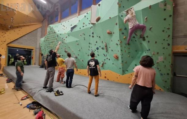 Caprie, "La Sosta Climb" torna in palestra: arrampicare si pu&ograve;